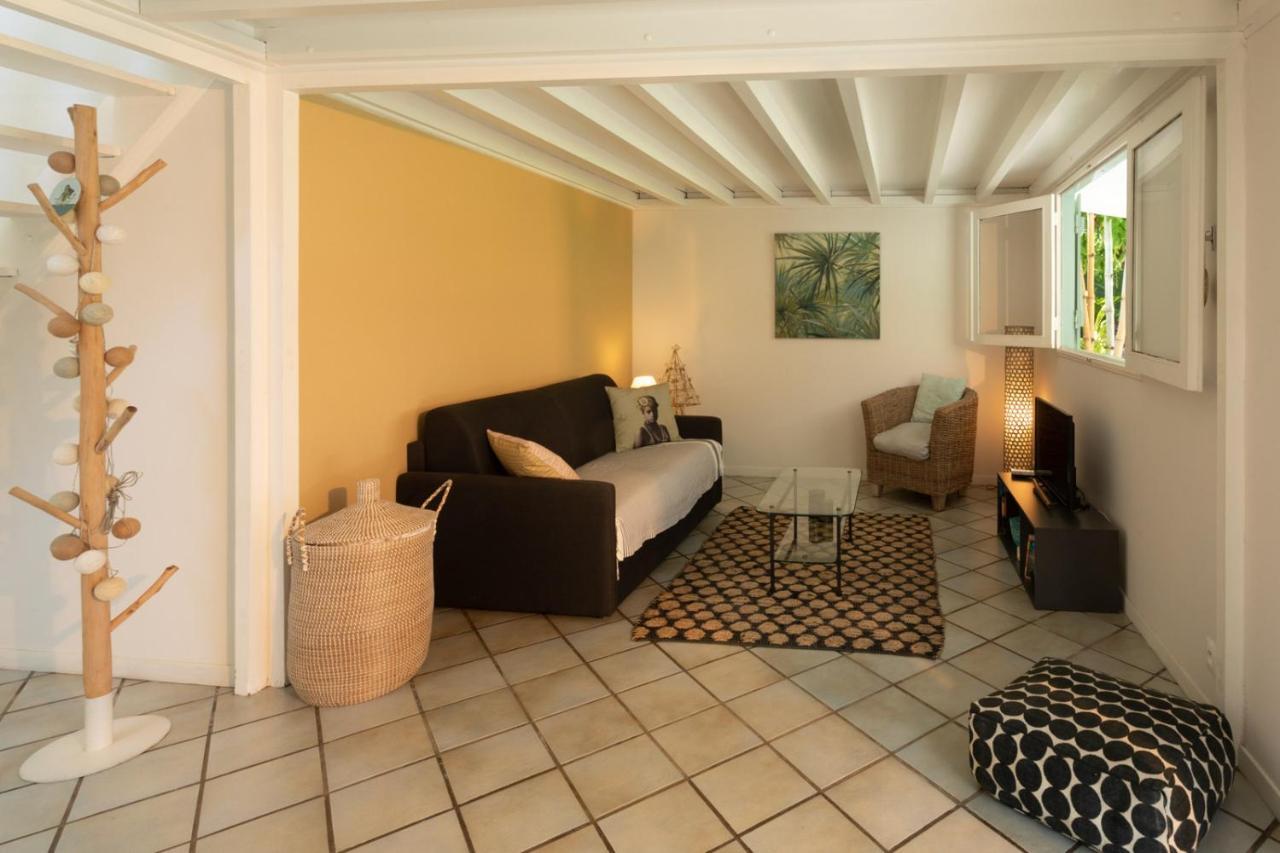 Jolie Case Creole, Lagon A Pied, Jardin Saint-Gilles-les Bains Esterno foto